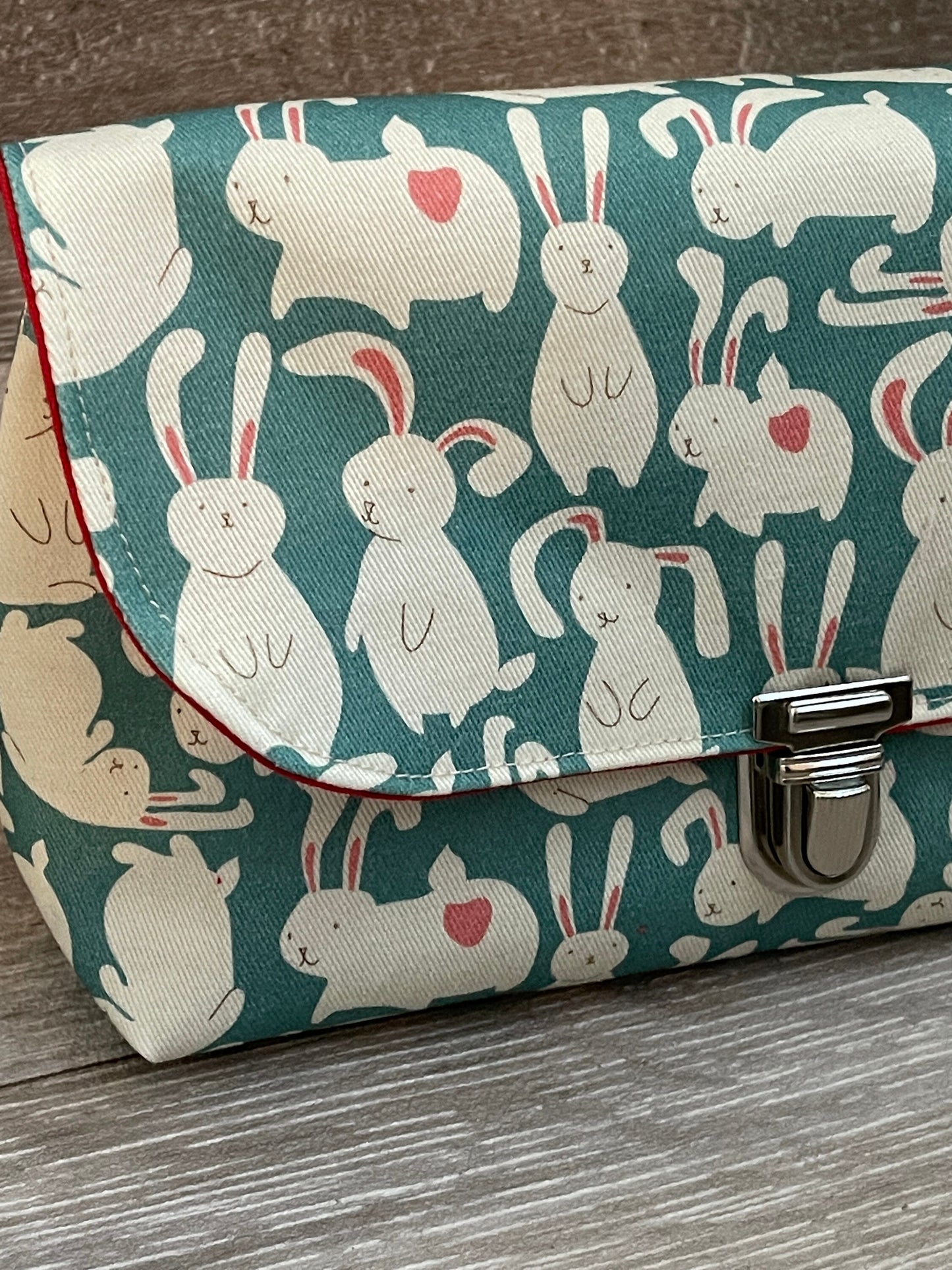 Täschchen „Kaninchen Weiß Türkis“