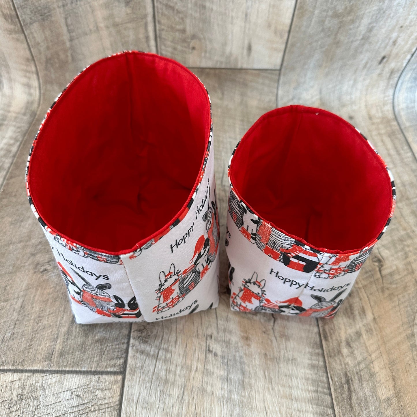 Utensilo / Stoffkorb / Hase / Kaninchen  / Weihnachten / Nikolaus / Hoppy Holidays / Rot / Winter / Geschenk