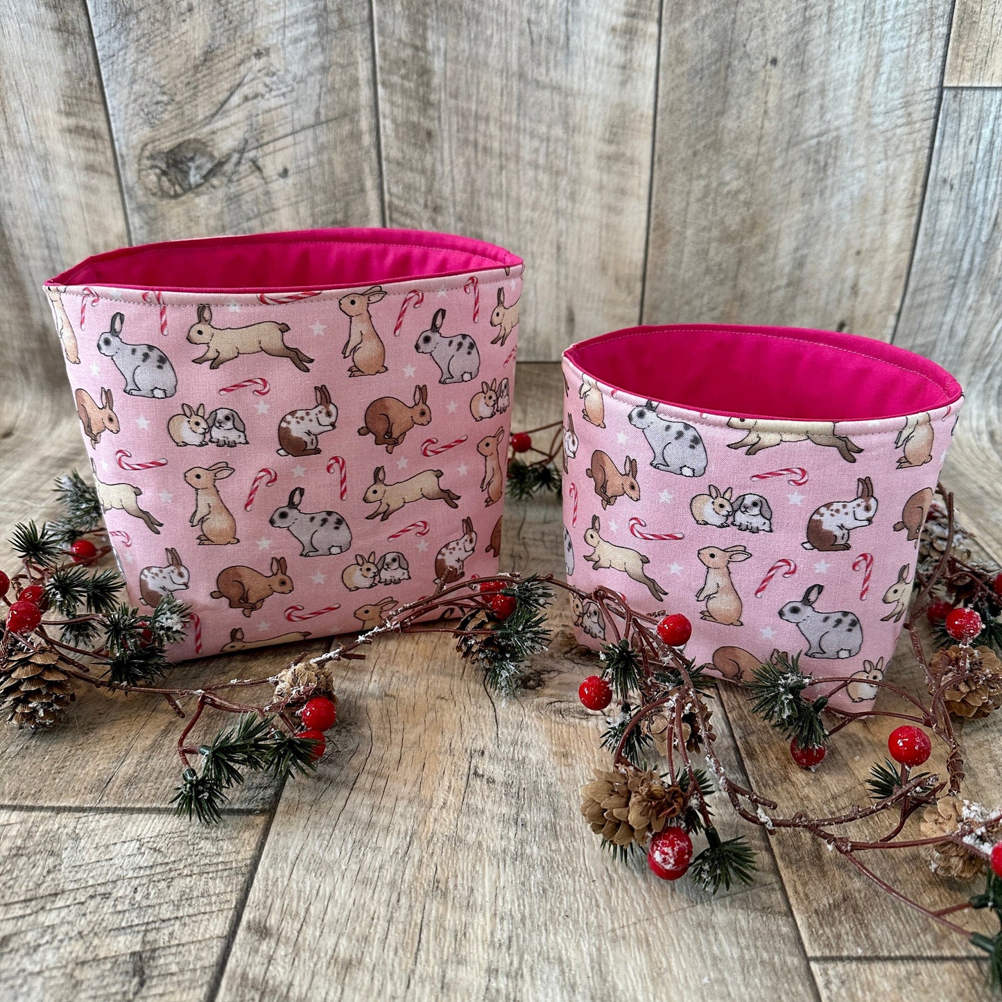 Utensilo / Stoffkorb / Hase / Kaninchen  / Weihnachten / Nikolaus / Geschenk / Minilop / Zuckerstange / Rosa / Pink