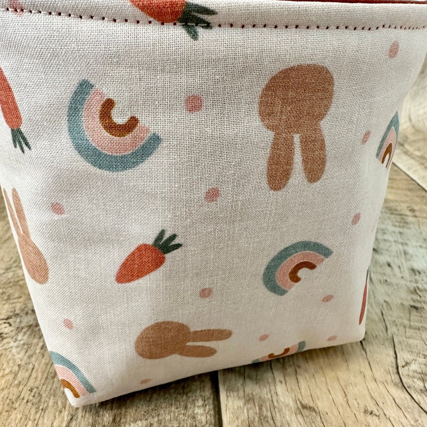 Utensilo / Stoffkorb / Hase / Kaninchen / Karotte / Möhre / Regenbogen / natur / Geschenkkorb