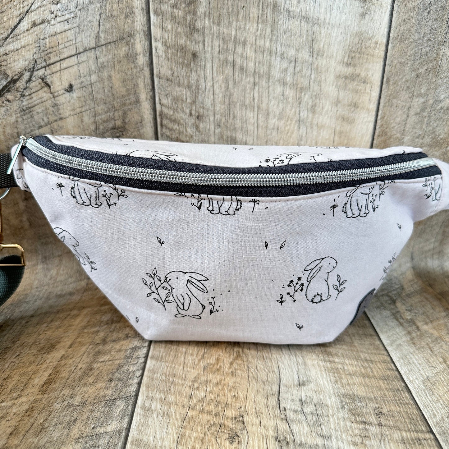 Crossbodybag „Kaninchen Rosé“