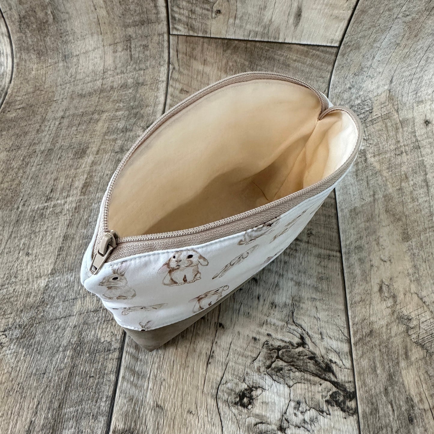 Kosmetiktasche "Kaninchen Beige"