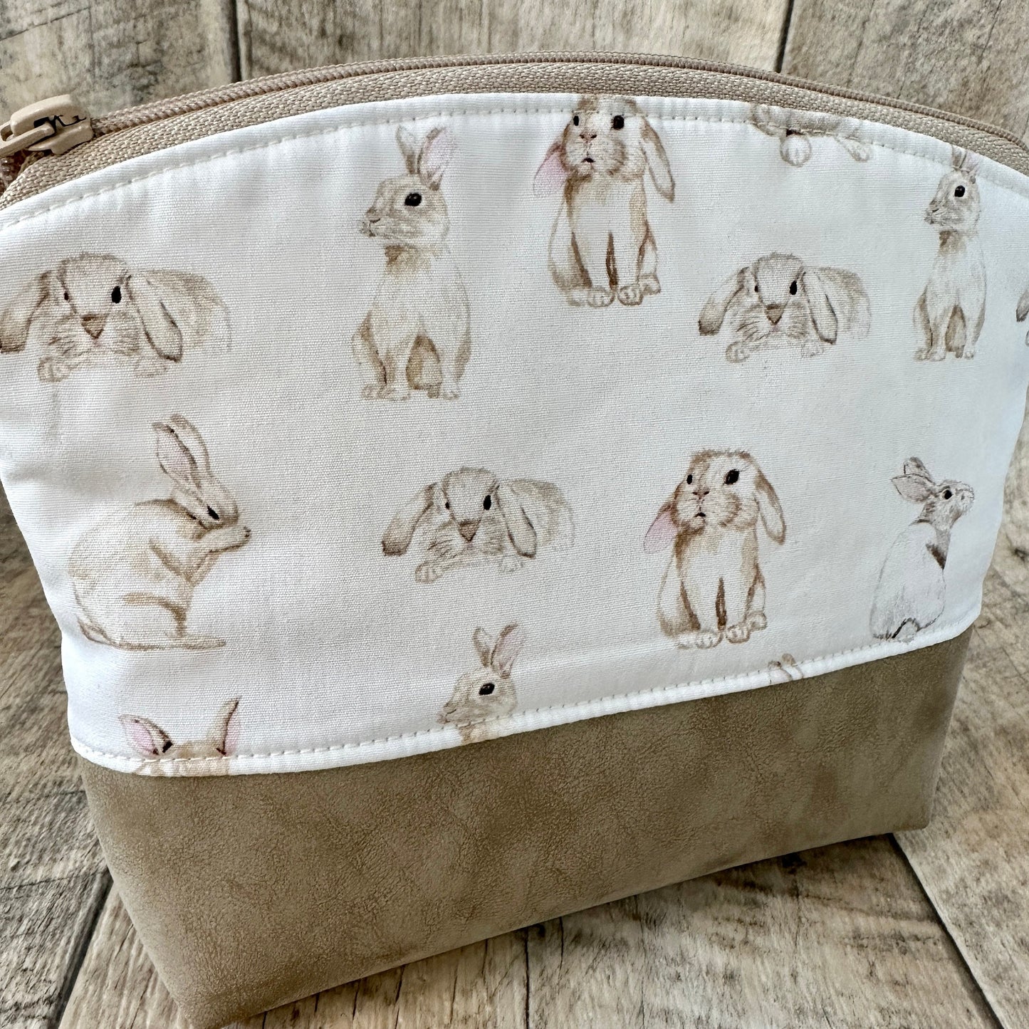 Kosmetiktasche "Kaninchen Beige"