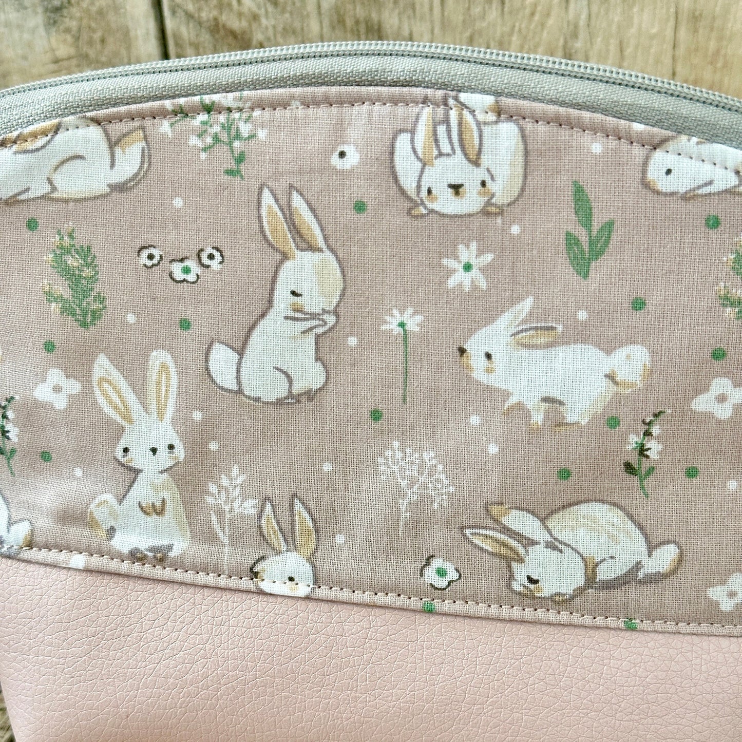 Kosmetiktasche "Kaninchen Nude"
